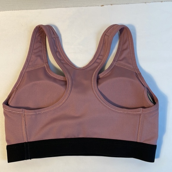 Nike racer back DRI-FIT sports bra in dusty rose. Removable pads. Size XS - Picture 3 of 7